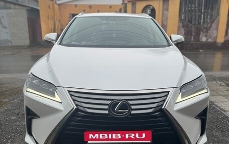 Lexus RX IV рестайлинг, 2018 год, 4 200 000 рублей, 7 фотография
