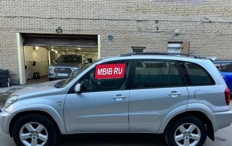 Toyota RAV4, 2004 год, 970 000 рублей, 3 фотография