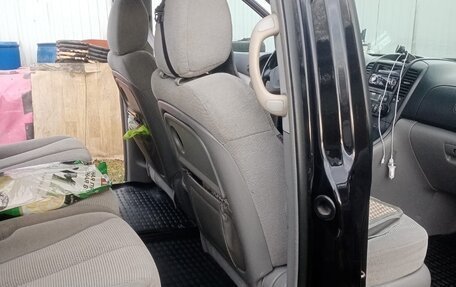 KIA Carnival III, 2008 год, 900 000 рублей, 8 фотография
