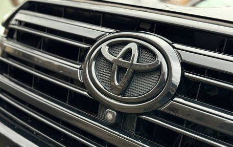 Toyota Land Cruiser 200, 2015 год, 4 995 000 рублей, 31 фотография