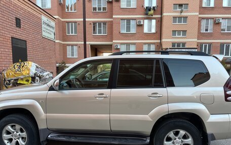 Toyota Land Cruiser Prado 120 рестайлинг, 2005 год, 2 450 000 рублей, 3 фотография