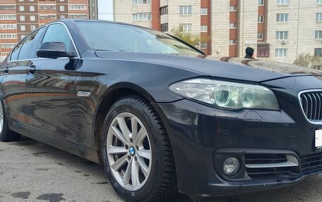 BMW 5 серия, 2014 год, 2 325 000 рублей, 2 фотография