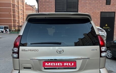 Toyota Land Cruiser Prado 120 рестайлинг, 2005 год, 2 450 000 рублей, 6 фотография