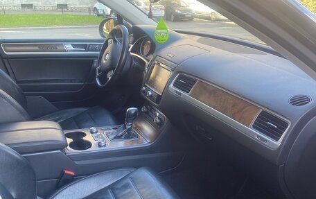 Volkswagen Touareg III, 2016 год, 3 350 000 рублей, 11 фотография