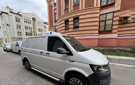 Volkswagen Transporter T6 рестайлинг, 2017 год, 3 450 000 рублей, 7 фотография