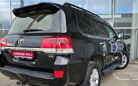 Toyota Land Cruiser 200, 2020 год, 7 750 000 рублей, 2 фотография