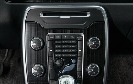 Volvo XC70 II рестайлинг, 2013 год, 1 647 000 рублей, 19 фотография