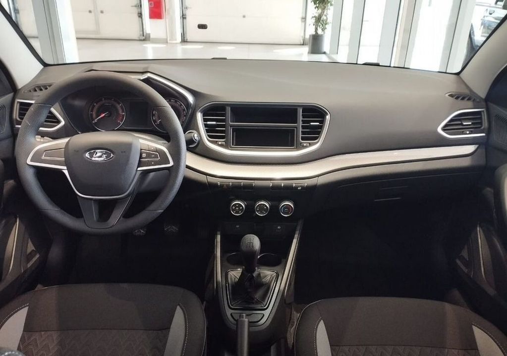 ВАЗ (LADA) Vesta, 2025 год, 1 275 000 рублей, 7 фотография