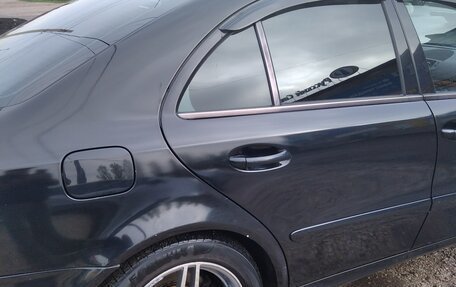 Mercedes-Benz E-Класс, 2008 год, 1 200 000 рублей, 9 фотография