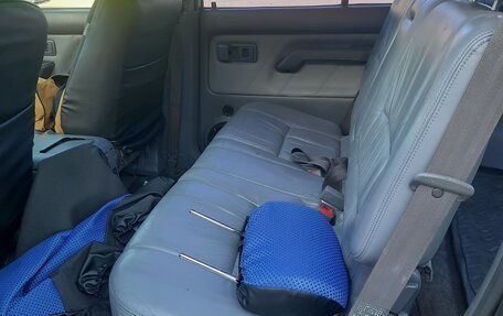 Toyota Land Cruiser Prado 90 рестайлинг, 1998 год, 750 000 рублей, 9 фотография