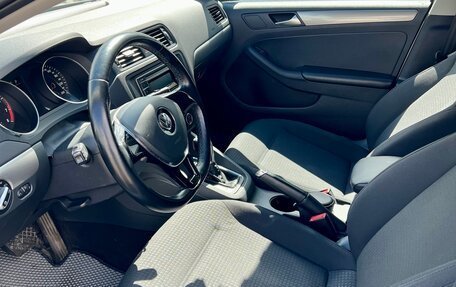 Volkswagen Jetta VI, 2015 год, 1 515 000 рублей, 8 фотография