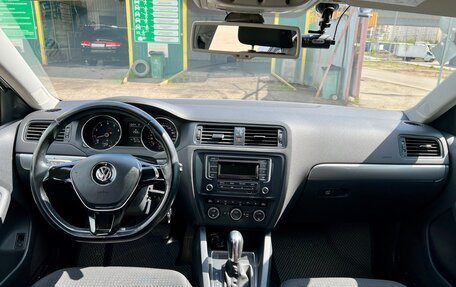 Volkswagen Jetta VI, 2015 год, 1 515 000 рублей, 22 фотография