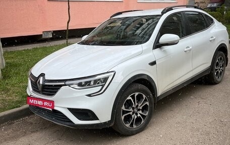Renault Arkana I, 2021 год, 2 050 000 рублей, 2 фотография