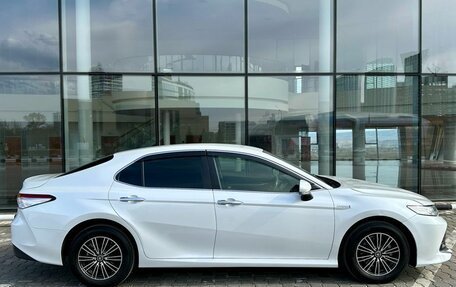 Toyota Camry, 2017 год, 2 599 000 рублей, 4 фотография