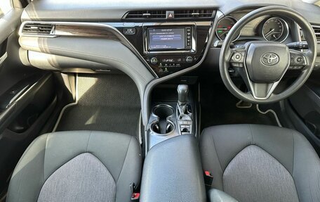 Toyota Camry, 2017 год, 2 599 000 рублей, 17 фотография