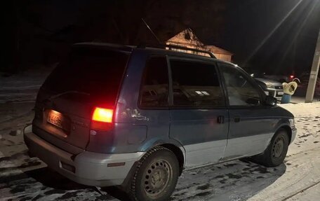 Mitsubishi Space Runner II, 1995 год, 145 000 рублей, 6 фотография