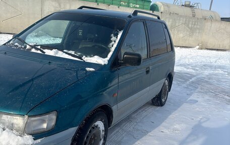 Mitsubishi Space Runner II, 1995 год, 145 000 рублей, 4 фотография