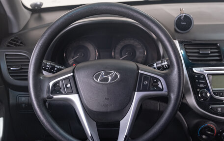 Hyundai Solaris II рестайлинг, 2011 год, 959 000 рублей, 15 фотография