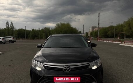 Toyota Camry, 2015 год, 1 799 990 рублей, 2 фотография