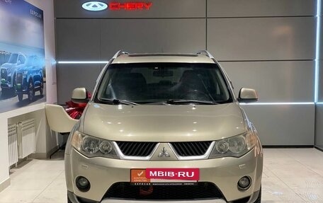 Mitsubishi Outlander III рестайлинг 3, 2007 год, 1 420 000 рублей, 2 фотография