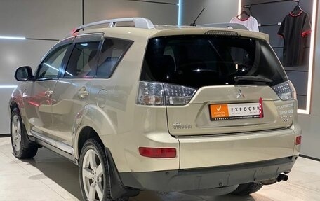 Mitsubishi Outlander III рестайлинг 3, 2007 год, 1 420 000 рублей, 7 фотография