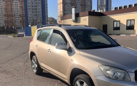Toyota RAV4, 2006 год, 1 000 000 рублей, 2 фотография