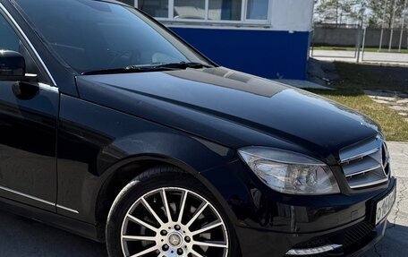 Mercedes-Benz C-Класс, 2010 год, 1 600 000 рублей, 6 фотография