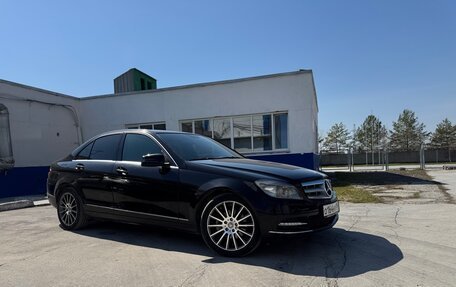 Mercedes-Benz C-Класс, 2010 год, 1 600 000 рублей, 8 фотография