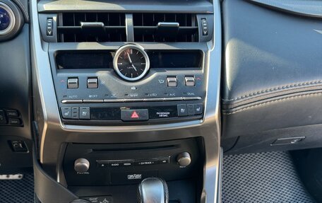 Lexus NX I, 2018 год, 4 500 000 рублей, 11 фотография