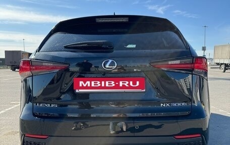 Lexus NX I, 2018 год, 4 500 000 рублей, 5 фотография