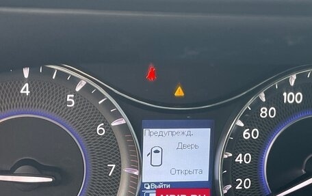Infiniti QX56, 2012 год, 2 350 000 рублей, 6 фотография