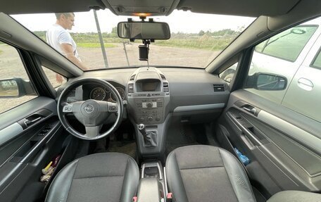 Opel Zafira B, 2007 год, 350 000 рублей, 7 фотография