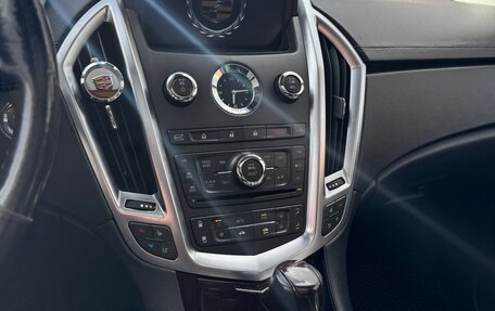 Cadillac SRX II рестайлинг, 2011 год, 950 000 рублей, 15 фотография