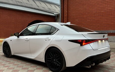 Lexus IS III, 2024 год, 9 000 000 рублей, 8 фотография