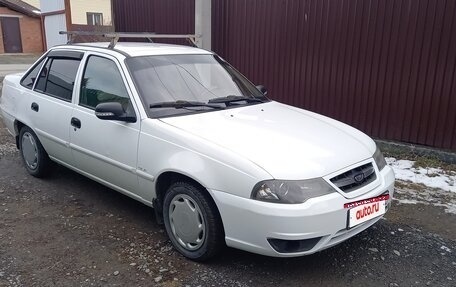 Daewoo Nexia I рестайлинг, 2012 год, 380 000 рублей, 4 фотография