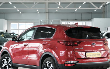 KIA Sportage IV рестайлинг, 2019 год, 2 299 000 рублей, 5 фотография