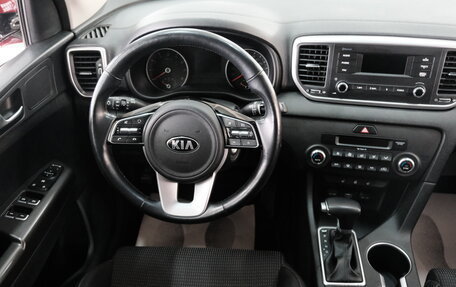 KIA Sportage IV рестайлинг, 2019 год, 2 299 000 рублей, 12 фотография