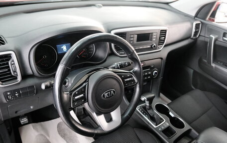 KIA Sportage IV рестайлинг, 2019 год, 2 299 000 рублей, 11 фотография