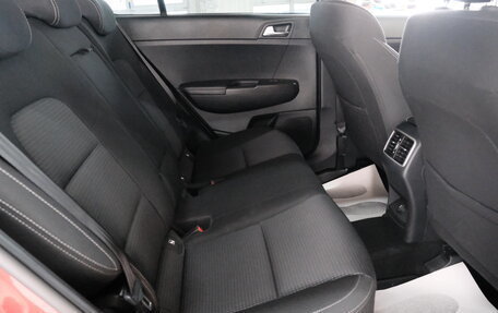 KIA Sportage IV рестайлинг, 2019 год, 2 299 000 рублей, 25 фотография