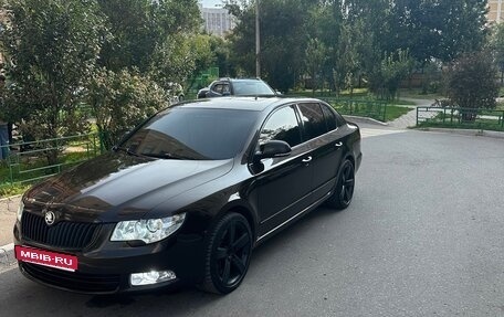 Skoda Superb III рестайлинг, 2011 год, 1 400 000 рублей, 1 фотография