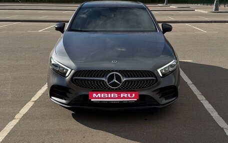 Mercedes-Benz A-Класс, 2020 год, 2 890 000 рублей, 2 фотография