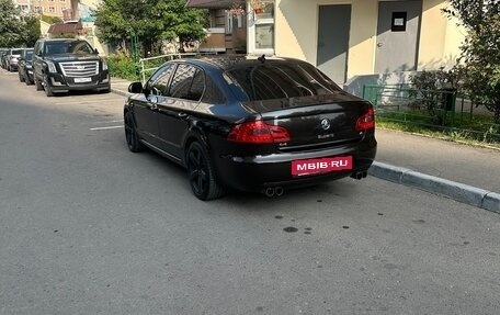 Skoda Superb III рестайлинг, 2011 год, 1 400 000 рублей, 3 фотография