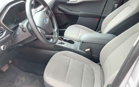 Ford Escape, 2020 год, 2 000 000 рублей, 7 фотография
