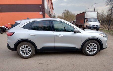 Ford Escape, 2020 год, 2 000 000 рублей, 6 фотография