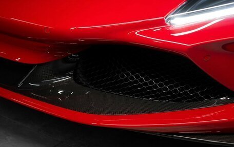 Ferrari F8, 2023 год, 49 000 000 рублей, 5 фотография