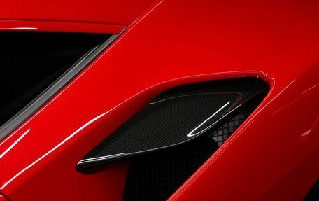 Ferrari F8, 2023 год, 49 000 000 рублей, 3 фотография