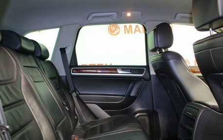 Volkswagen Touareg III, 2013 год, 2 045 000 рублей, 11 фотография