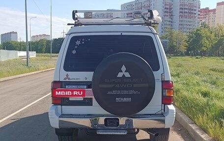 Mitsubishi Pajero III рестайлинг, 1996 год, 1 400 000 рублей, 3 фотография
