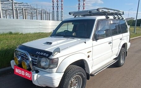 Mitsubishi Pajero III рестайлинг, 1996 год, 1 400 000 рублей, 11 фотография