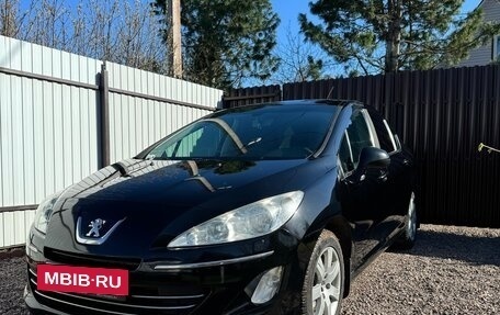 Peugeot 408 I рестайлинг, 2013 год, 675 000 рублей, 4 фотография